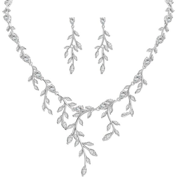 🆕Women Silver Necklaces Dangle Earrings Teardrop Pendant Crystal Jewelry Set - Picture 1 of 8